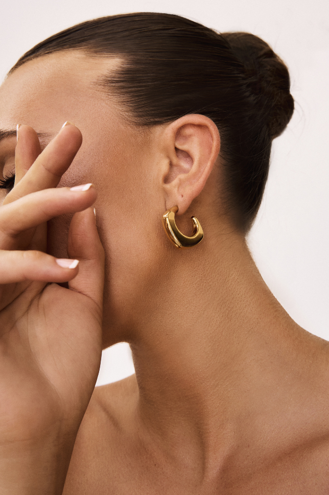 Curved Square Hoop Earrings